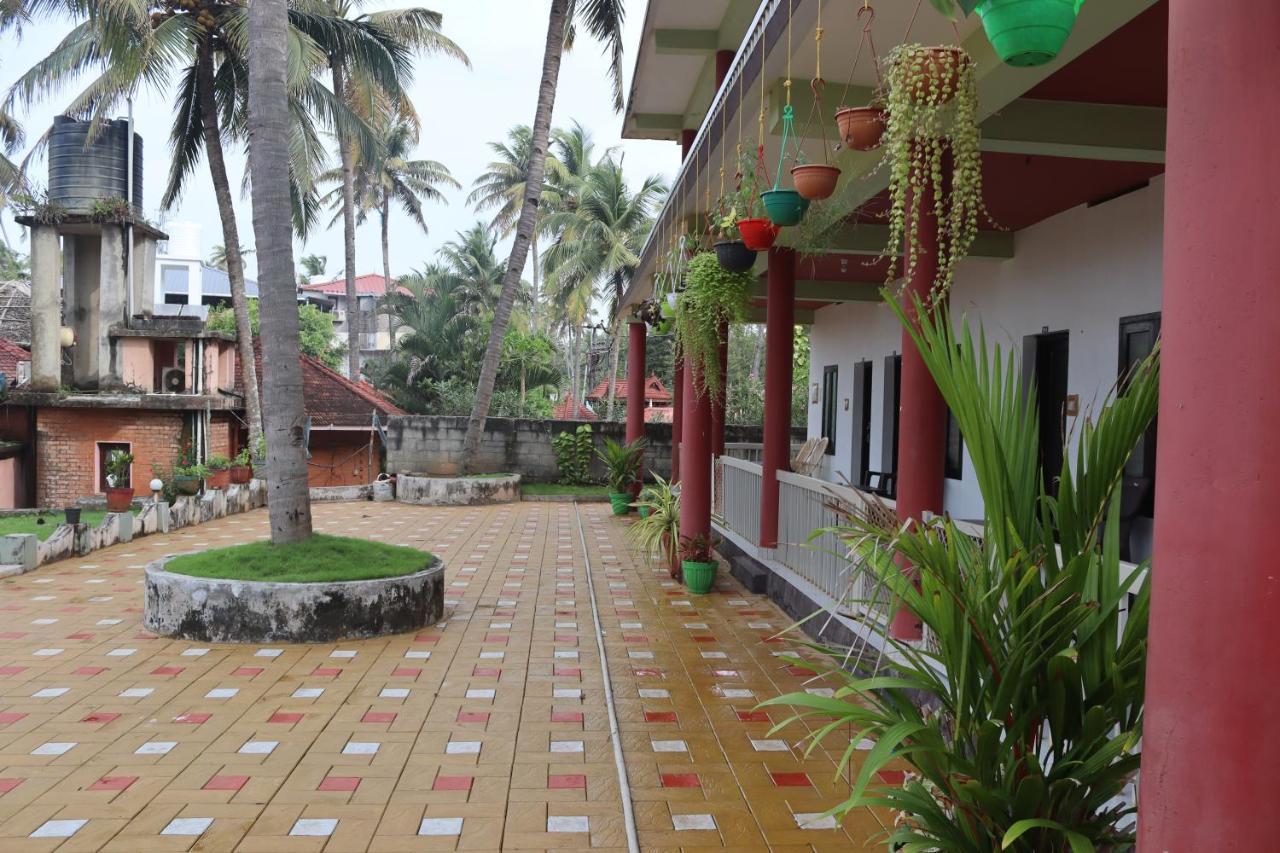 New Heaven Beach Resort Varkala Buitenkant foto