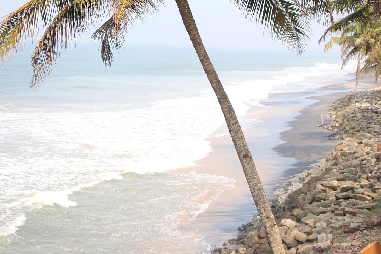 New Heaven Beach Resort Varkala Buitenkant foto